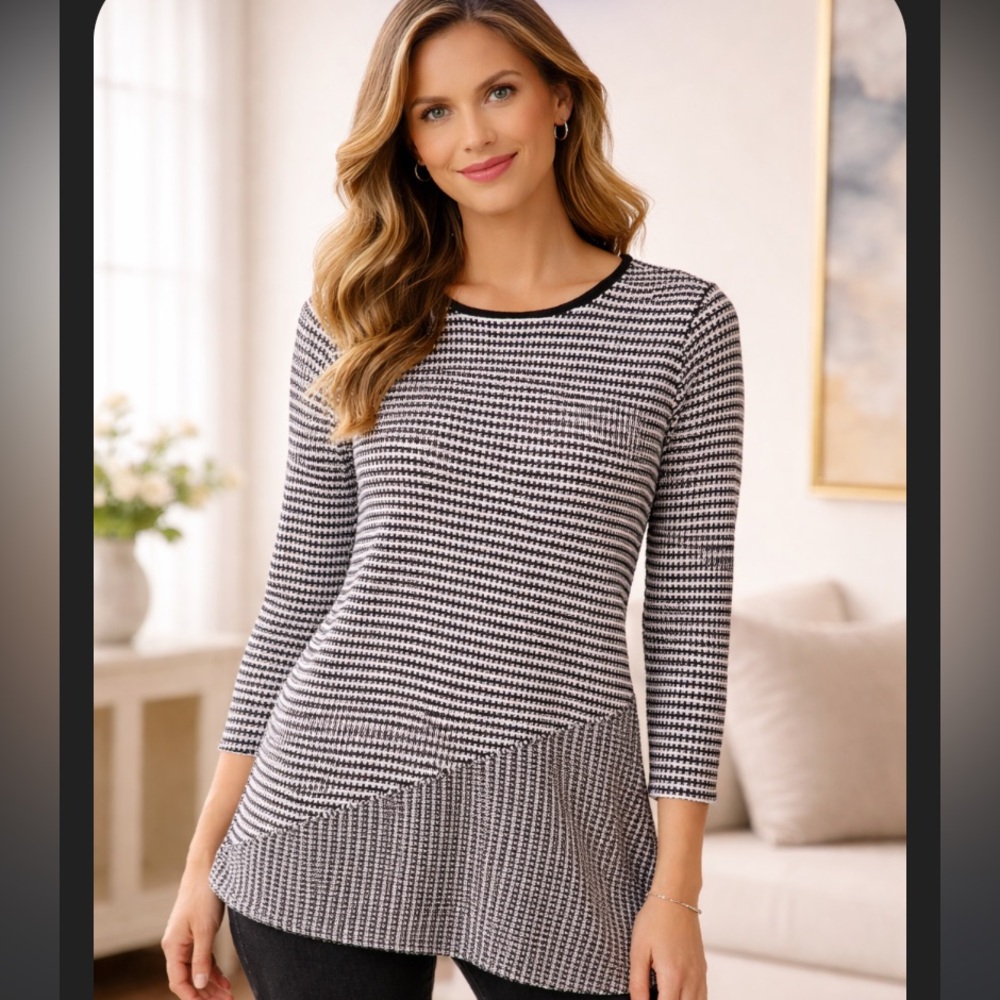 Habitat  Women Cotton Woven Pullover Tunic In Black And White.